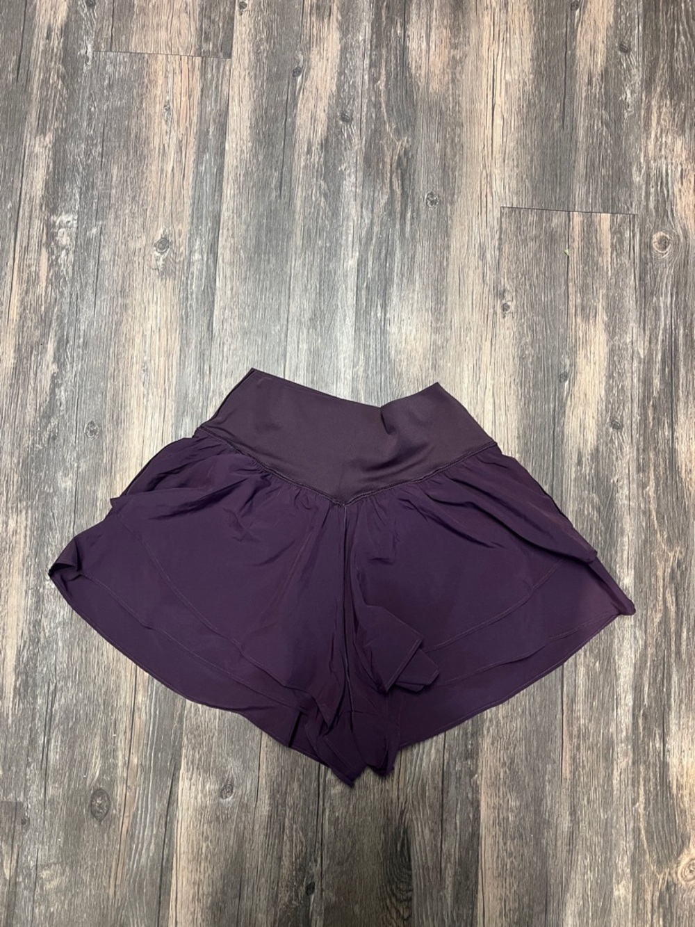 BNWT offline by aerie flirty ruffle exercise shorts